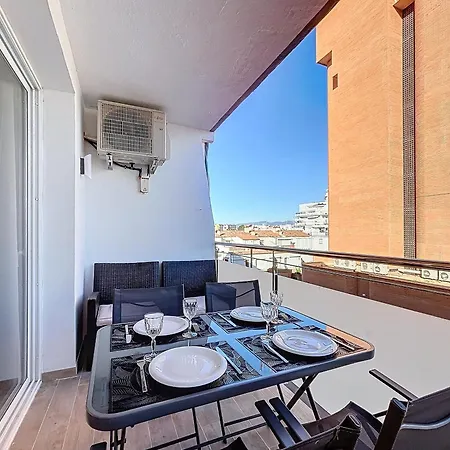 Sirena 2 2-bonito Piso, A 300mts De La Playa Apartment Roses